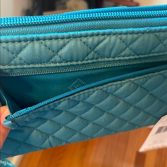 1083. Vera Bradley Quilted Turquoise Wallet - Picture 5 of 6